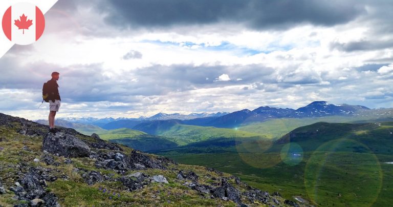 Yukon (Canada) : vue panoramique sur les magnifiques montagnes