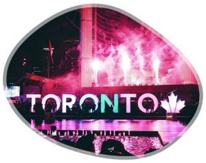 Célébration avec feux d'artifices à Toronto au Canada