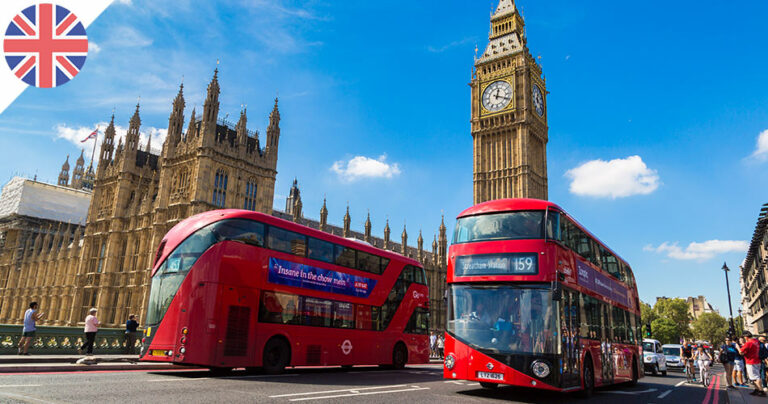 Les bus rouges de Londres en Angleterre au Royaume-Uni